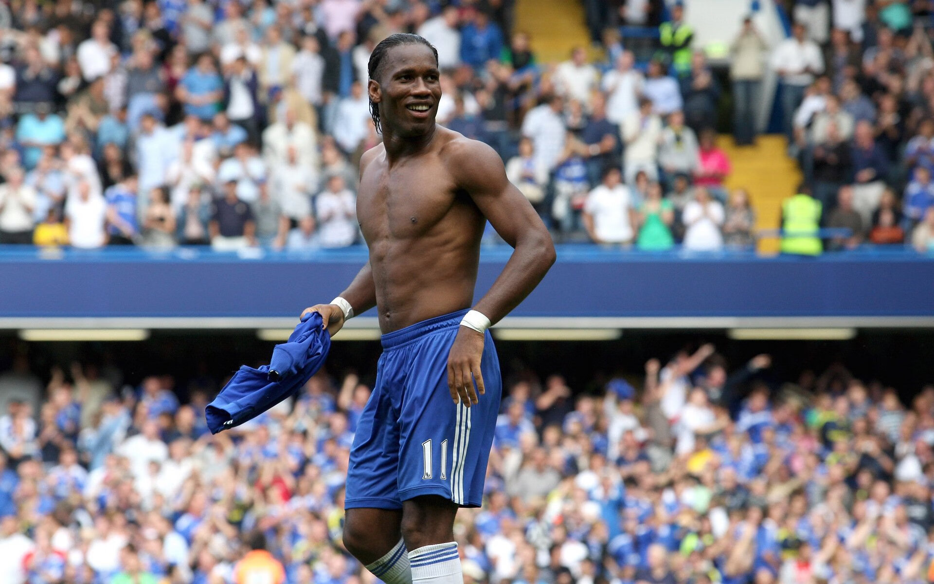 追梦之旅：少年的欧冠梦与传奇成长史，欧洲冠军杯50年梦之队